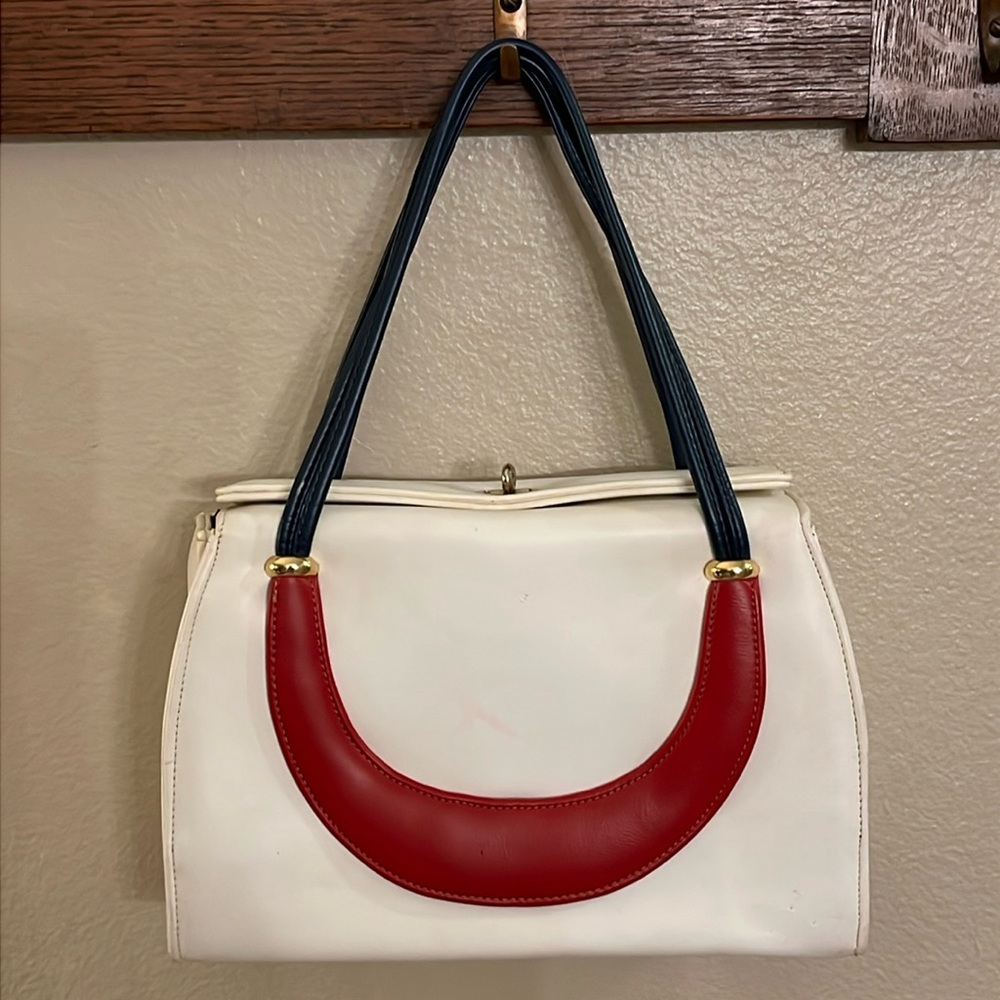 Vintage 60’s Purse 1960’s Horseshoe Strappy Handle Bag